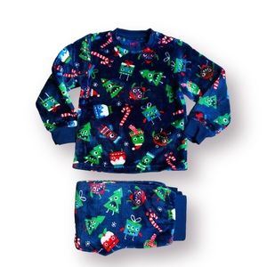 Mini Club Fuzzy Christmas Pajama Set Size 4-5 Years